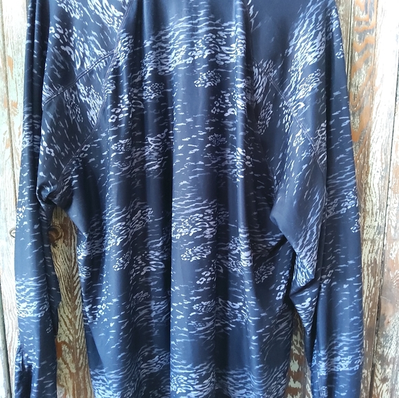 Energy Zone active wear pullover 3X - Picture 5 of 6